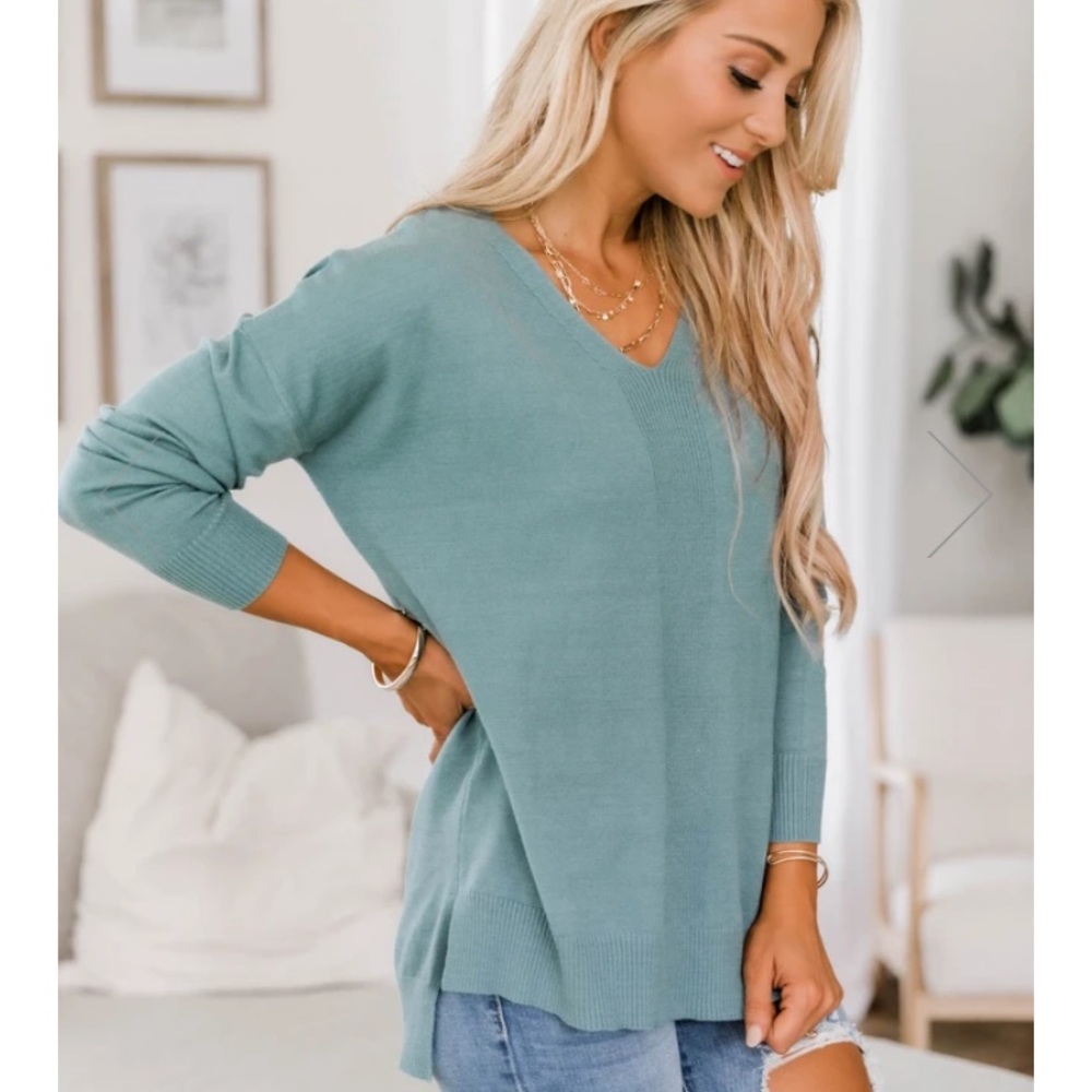Pink Lily Teal Sweater